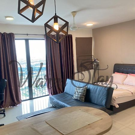 Warm Stay At Trefoil Setia Alam Buitenkant foto