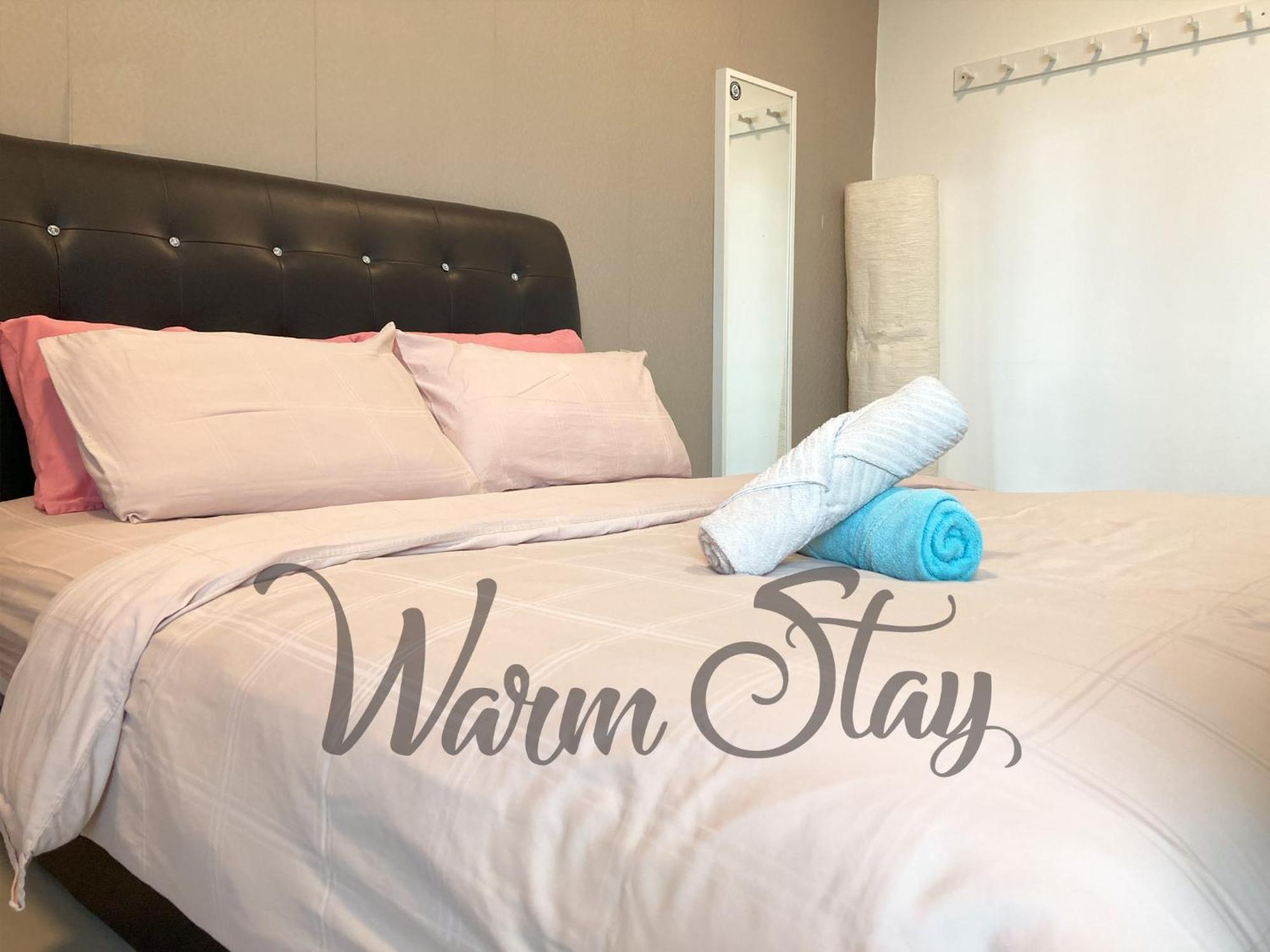 Warm Stay At Trefoil Setia Alam Buitenkant foto